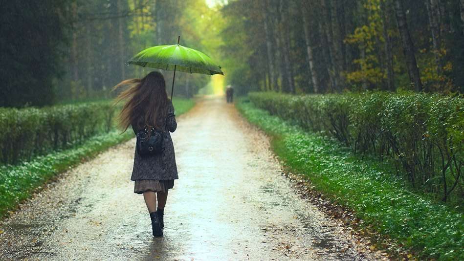 Make Your Skin Feel Special in Rainy Season - Ethicare Remedies